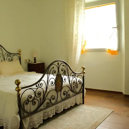 Lejlighed Dormire In Un Vecchio Frantoio Gualdo Tadino