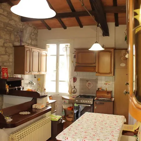 Lejlighed Dormire In Un Vecchio Frantoio Gualdo Tadino